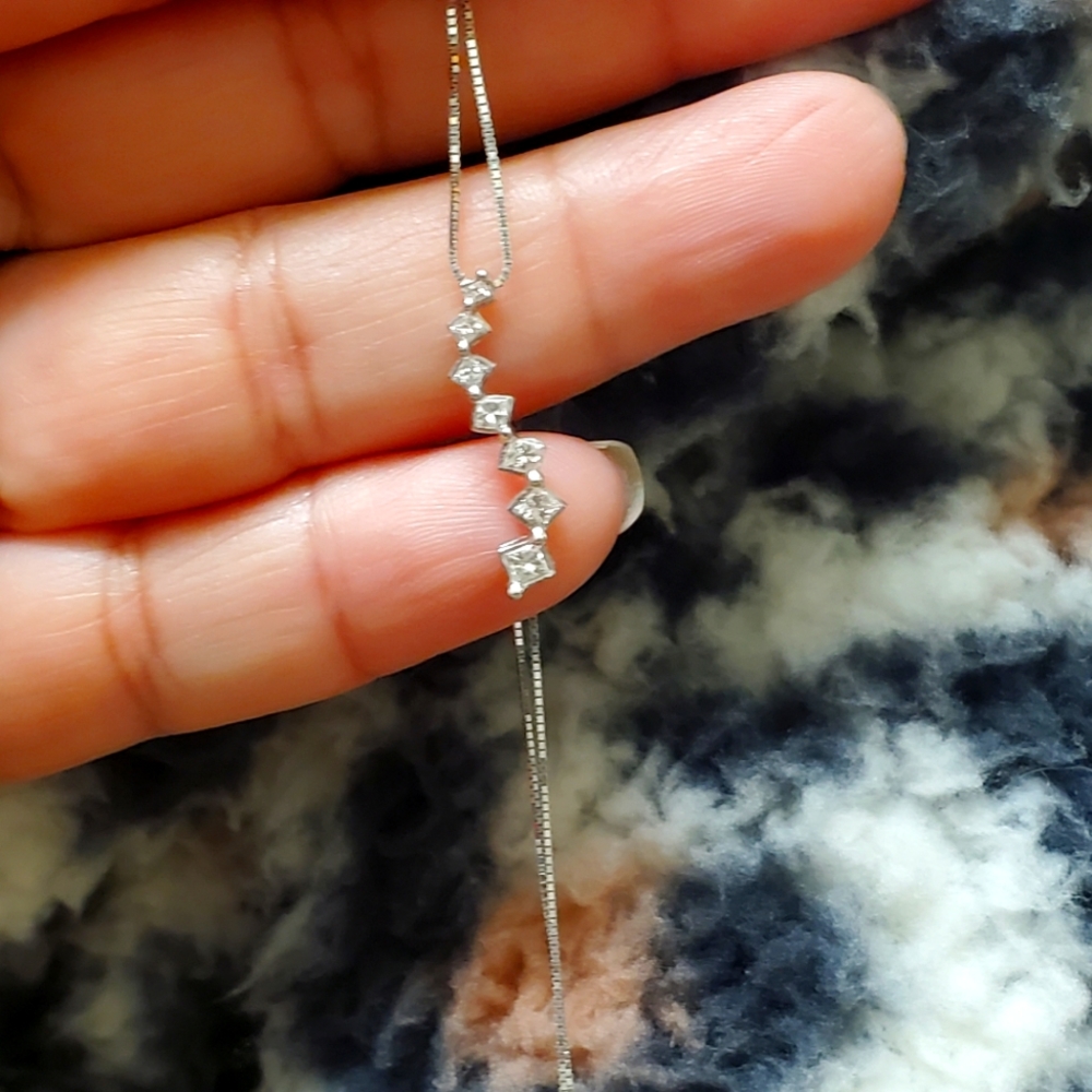 14kt Chain with pendant - Picture 6 of 10